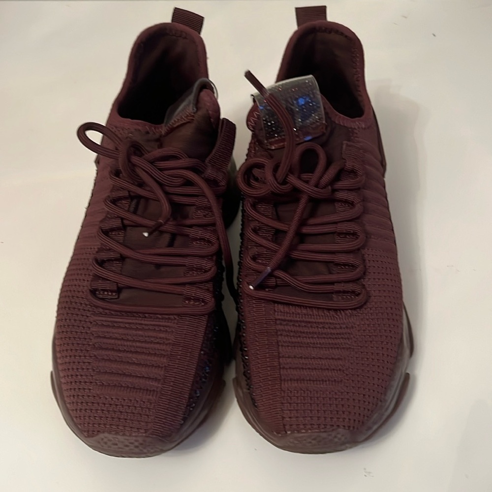 Steve Madden Sneakers